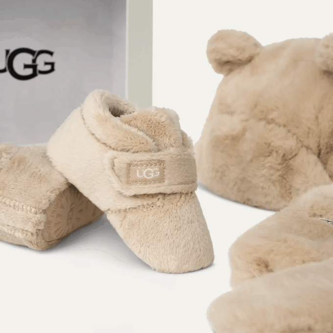Bixbee and Hat and Mitten Set