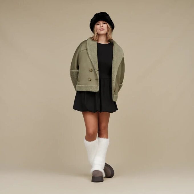 Mindy LuxeFluff Jacket Mindy LuxeFluff Jacket